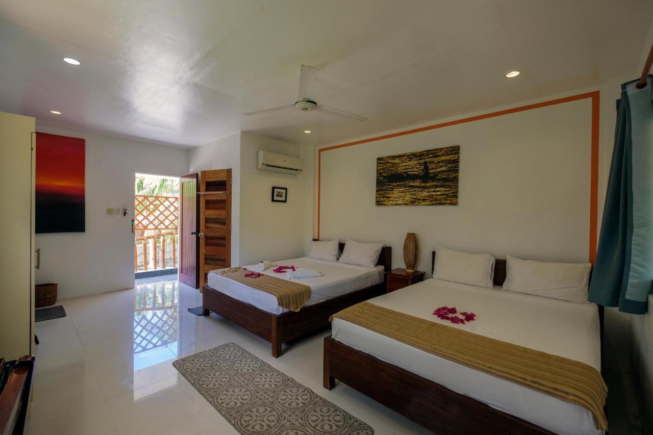 Evolution Dive And Beach Resort Pulau Malapascua Bagian luar foto