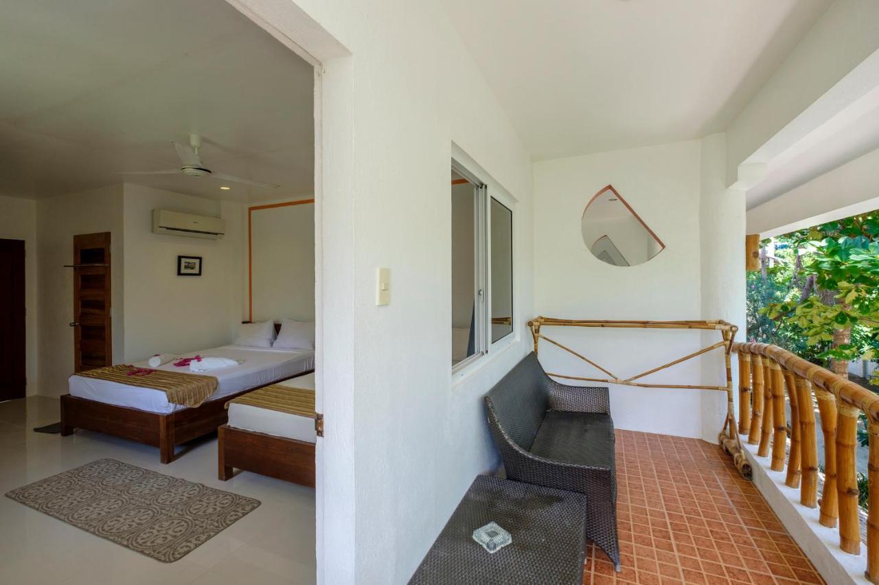 Evolution Dive And Beach Resort Pulau Malapascua Bagian luar foto